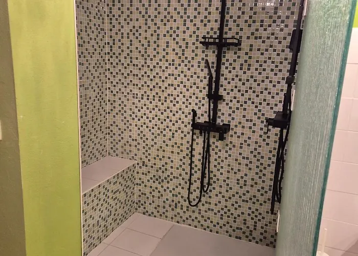 Gite, 6 Personnes Le Louveteau